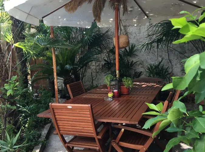 Apartamento Palmera *